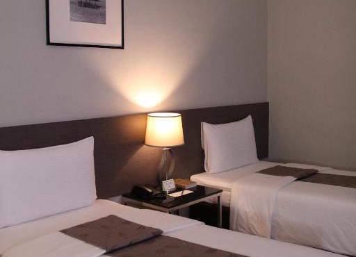 Sequoia Hotel