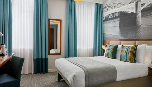Seraphine Hammersmith Hotel
