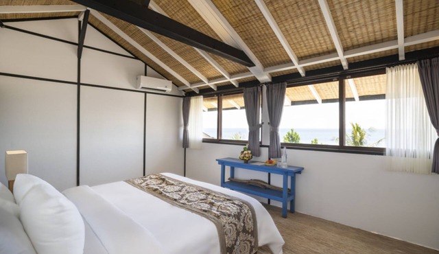 SERAYA Ocean View Cottage
