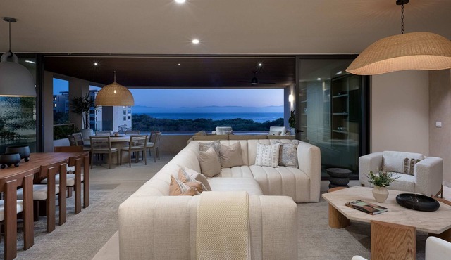 Serea Surf Residences: High-End 4BR + Chef & Concierge
