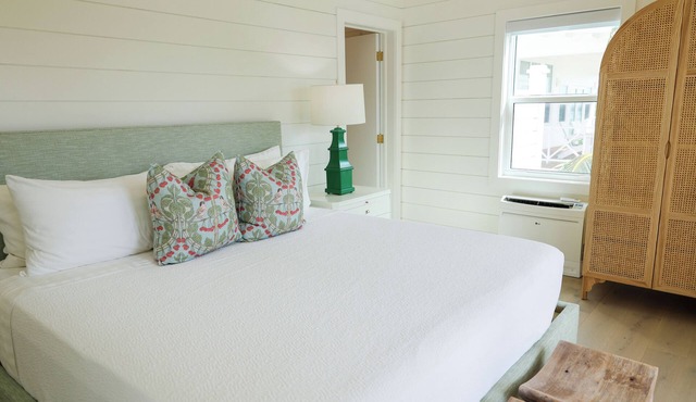 Serene 2-BR, 2-Bath Kalopsia Seaside Villa on Great Guana Cay, Abaco, Bahamas