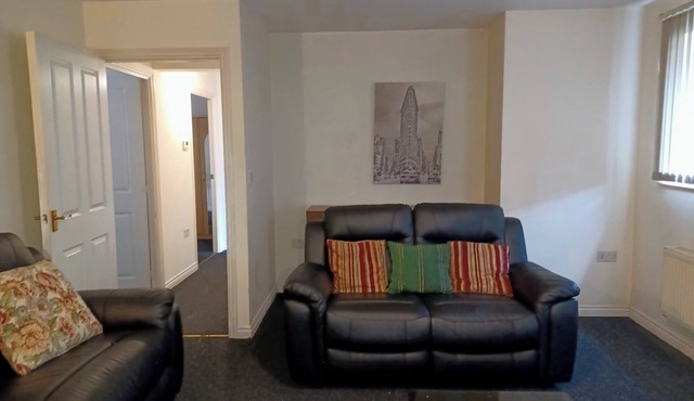 Serene Centra Smethwick Apartment Retreat