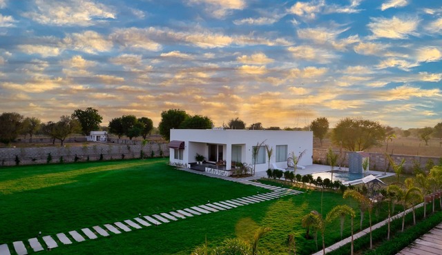 Serene environment with lush green garden. Pollution free environment