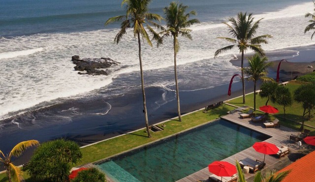 Serene Escape in One Suite Room w/Sea View