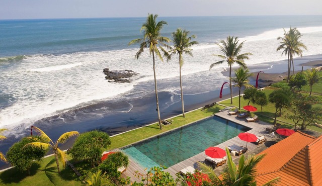 Serene Escape in One Suite Room w/Sea View