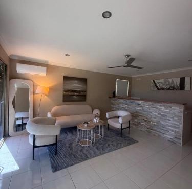 Serene Glen Eden Retreat Private Ground Floor in a shared property