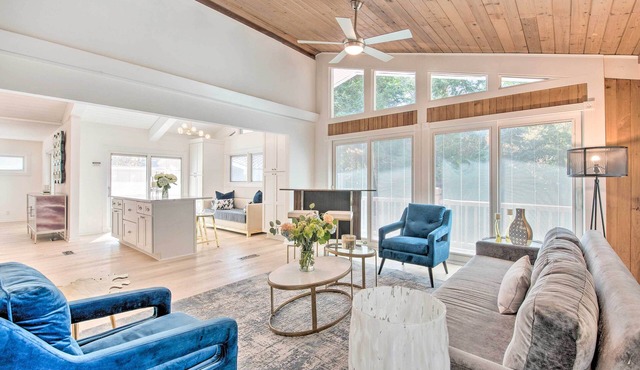 Serene Home w/Fire Pit, Deck & Easy Access to ATL