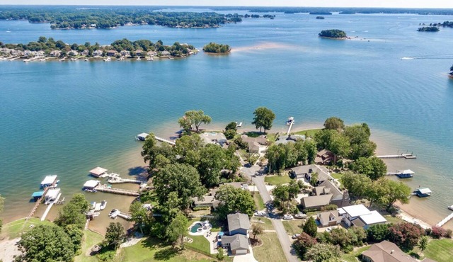 Serene waterfront house on Lake Norman with pool, spa, and private dock