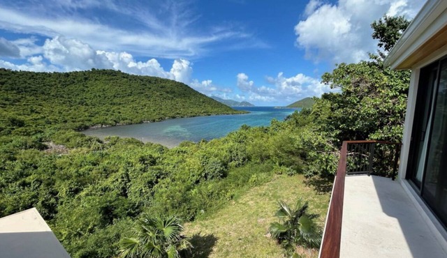 Serenity ar Francis Bay