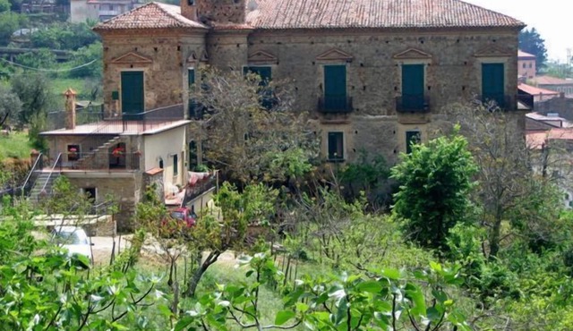 Serramezzana: MATERAZZI PALACE IN CILENTO NATIONAL PARK-6KM FROM THE BEACH