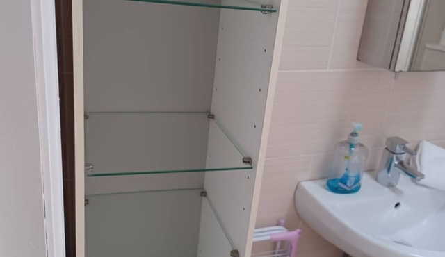 Serviced Accommodation 16 Premier Lodge