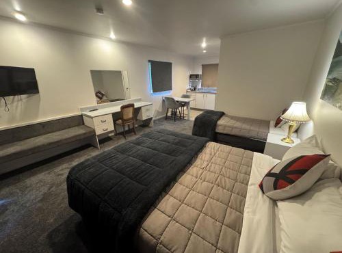 Settlers Motor Lodge
