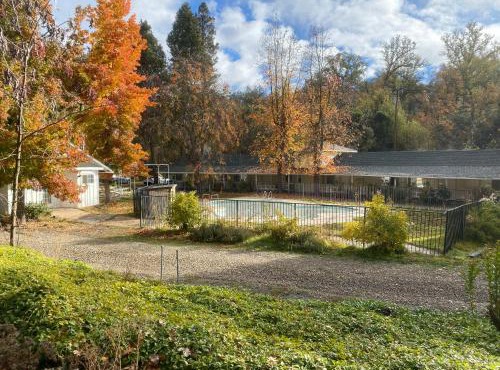 Seven Circles Lodge&Retreat