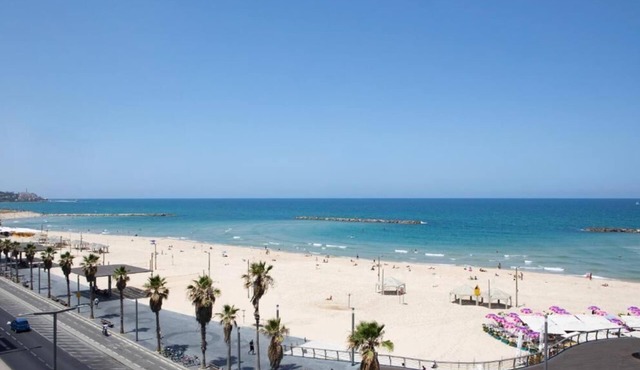 SEVEN Tel Aviv