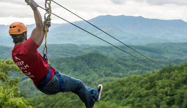 Sevierville Small-Group Zipline Experience