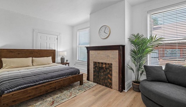 Shadyside, Central @4 Stylish and Central Studio with Free Parking