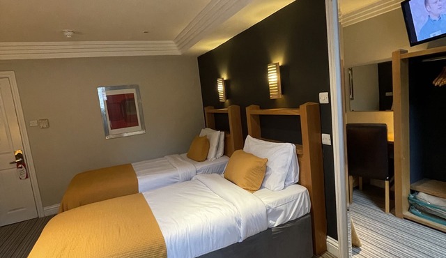 Shandon Hotel