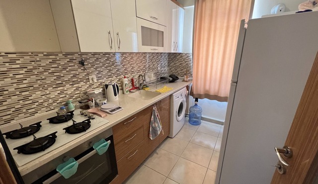 shared apartment with private room-özel odalı ortak daire