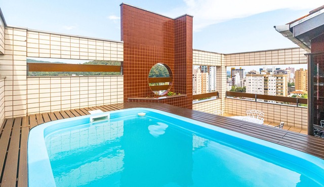 Shared singles suite