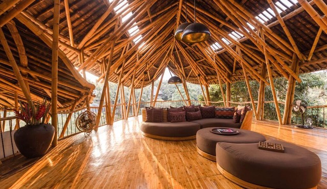 Sharma Springs 5 bds Luxurious Bamboo Mansion Pool