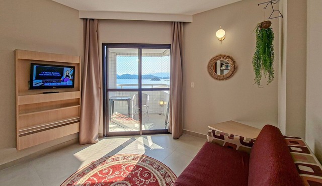 SHB - Beachfront: Balcony, Pool and Sunset