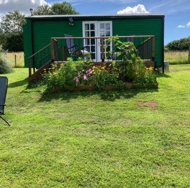 Shepherds Hut (Benny's)