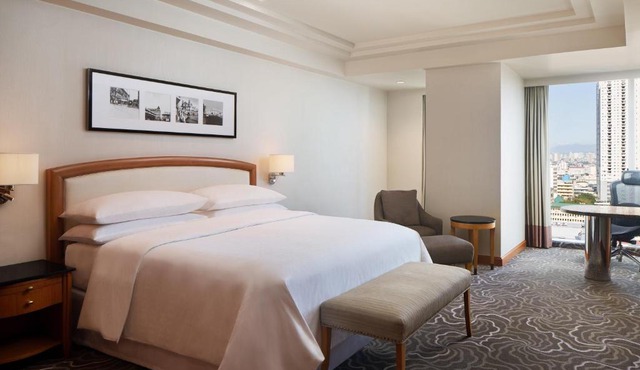 Sheraton Manila Bay