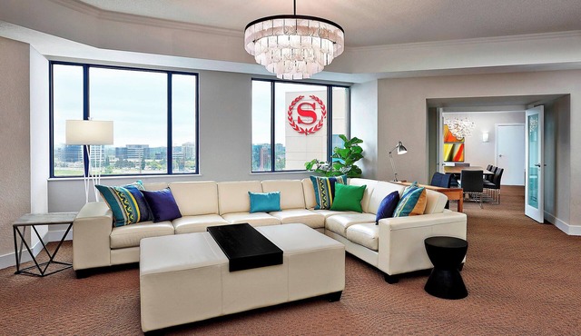 Sheraton Parkway Toronto North Hotel & Suites