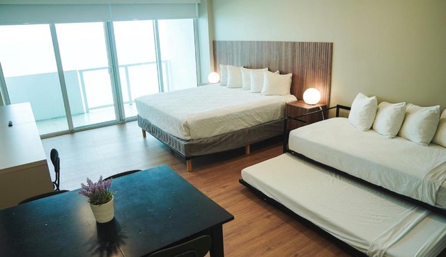 Shine Suites Balcony Studio 6