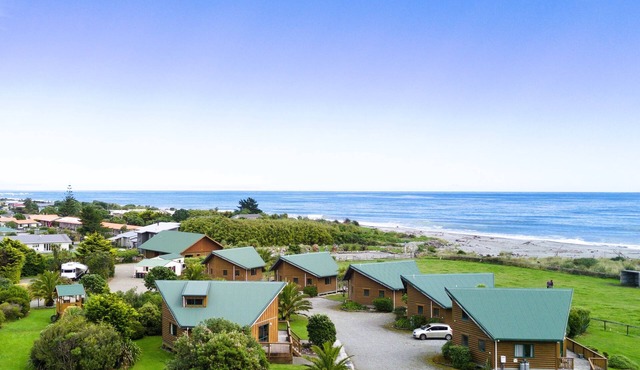 Shining Star Beachfront Accommodation