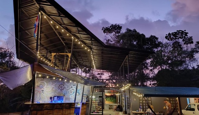 Shipwrecked Hostel