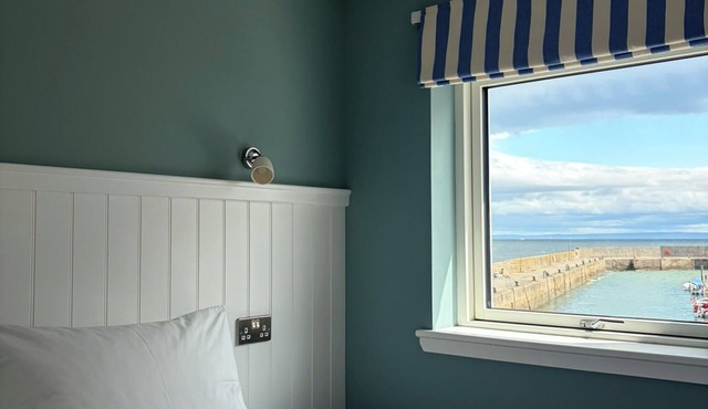 Shore Hotel