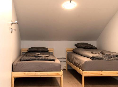 Short-Term Stay Comfort & Family Rooms, Hafnarfjörður