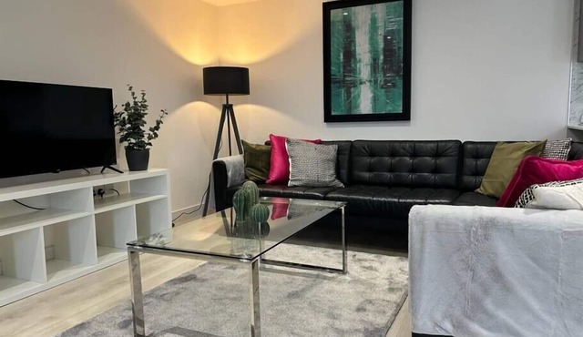 Shrewsbury House, 3 En-Suites