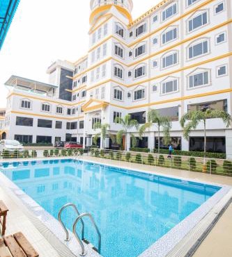 Siddhartha Hotel Grand City