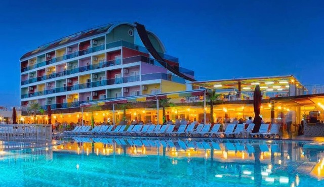 Side Win Hotel