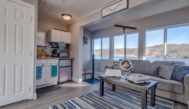 Siena/Venice waterfront private units (2) with 2 Docks!