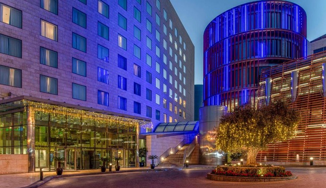 Signia by Hilton