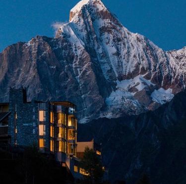 Siguniang Mountain · Ruoshui Mountain Retreat Holiday Inn (Changpinggou Scenic Area Branch)