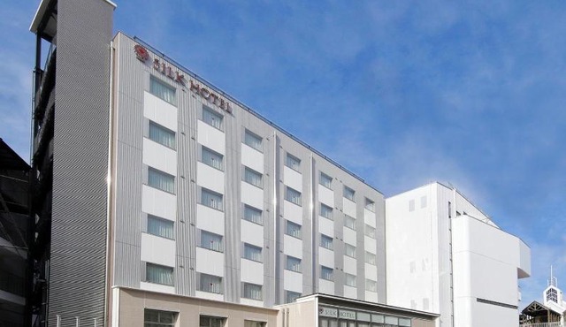 Silk Hotel