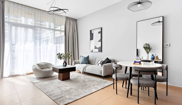 Silkhaus Orchid Building | Next to Golf Course