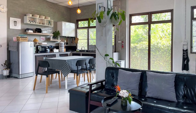 Silpasom ARTstay Suratthani