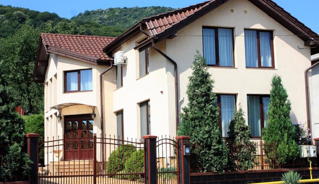 Silva House