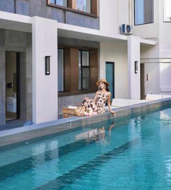 Silver Beach Puyue Designer Homestay