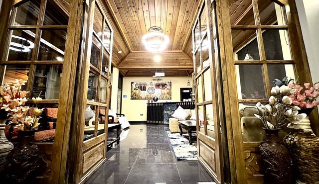 Silver Cloud Hotel