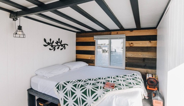 Silver Lining at SoLSTAY