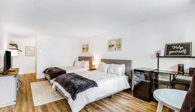 Silver Sands - Room 12