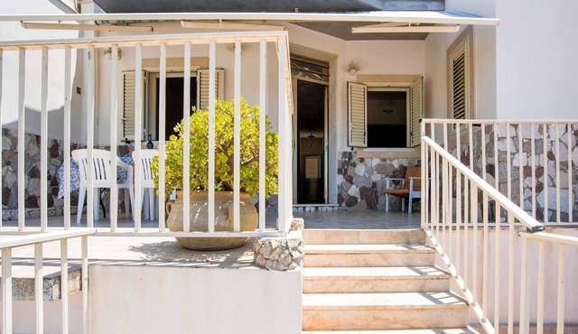 Simplistic Villa in Scoglitti near Sea Beach