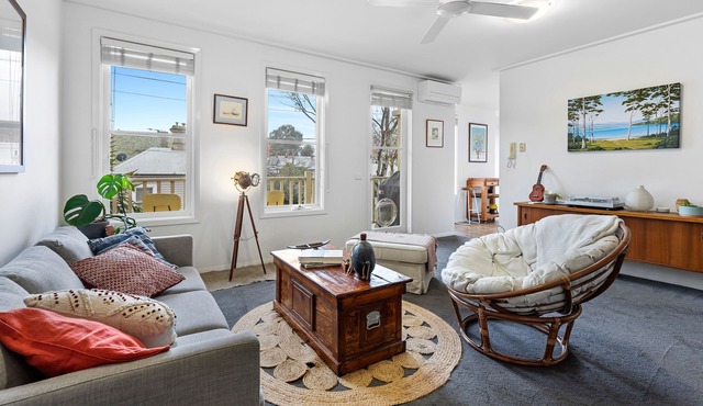 Simply Kensington