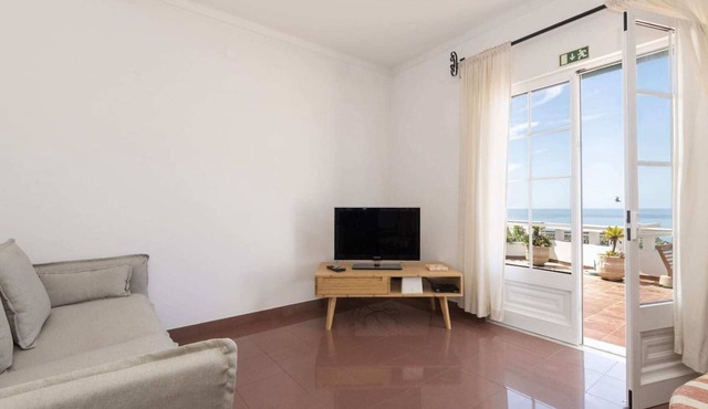 Sines Beach Front Villa